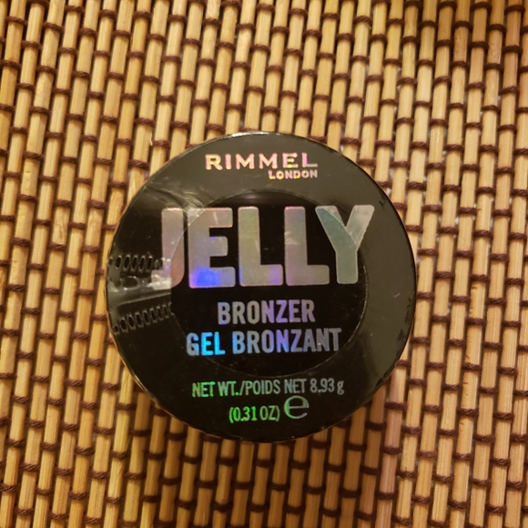 Rimmel London Other - Rimmel London Jelly Bronzer Gel Bronzant "Golden Touch"